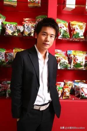 年轻少年卖海苔，网瘾少年卖海苔