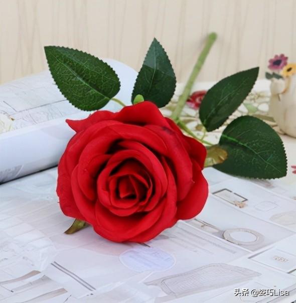 插花怎么弄出漂亮花束，掌握这“三个”原则