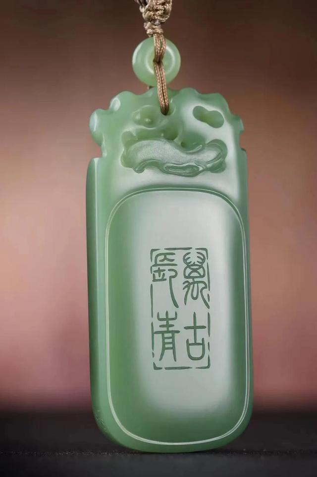 如何养玉才有灵性，会让你的玉变得更加圆润有光泽