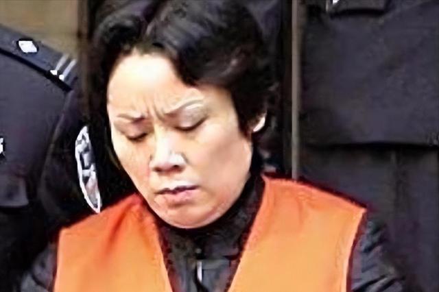 重庆黑老大谢才萍，石艳萍案（重庆“黑帮教母”谢才萍）