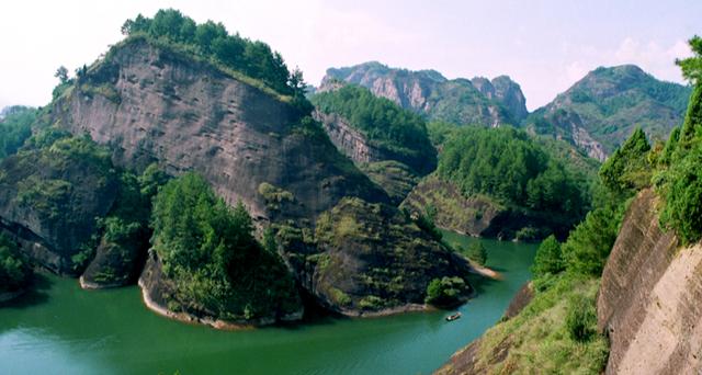 福建30个绝美景点，鼓浪屿、东山岛、湄洲岛、武夷山