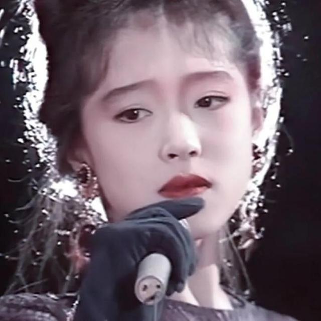 昭和最有名的三大歌姬，盘点昭和时代最美歌姬