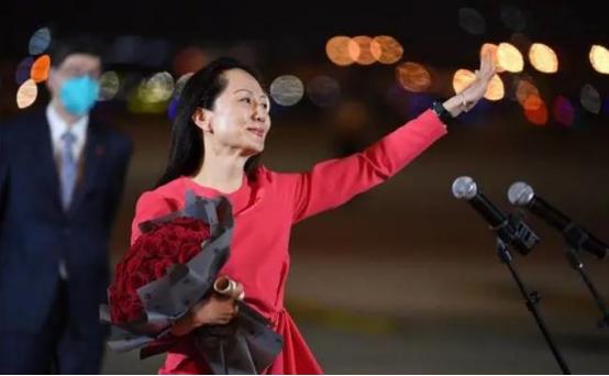 孟晚舟和前夫有多少个儿子和女儿，2段婚姻四个孩子