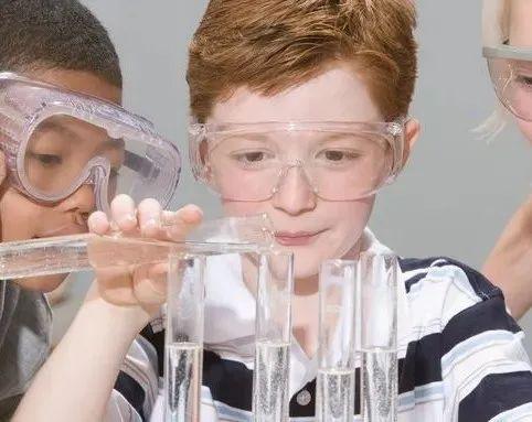 成都周边花海一日游，成都出发1h赏千亩梨花