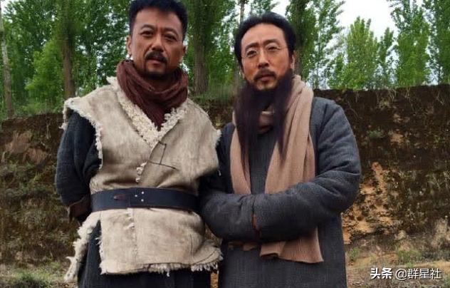 李丰田年轻时候，“李丰田”演间谍刷新人渣下线