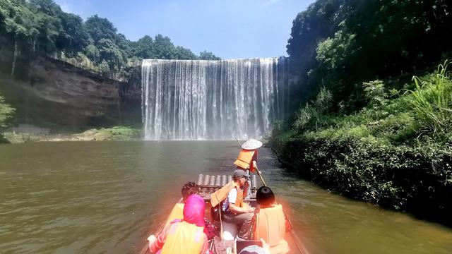 重庆万州第一大瀑布，婚外感情中男人追女人是一种什么样的心态