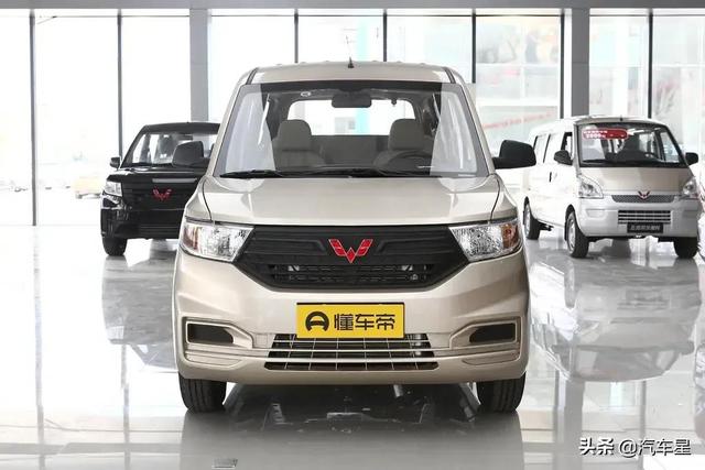 五菱宏光V搭载1.2L，五菱宏光v新款2022款最高配