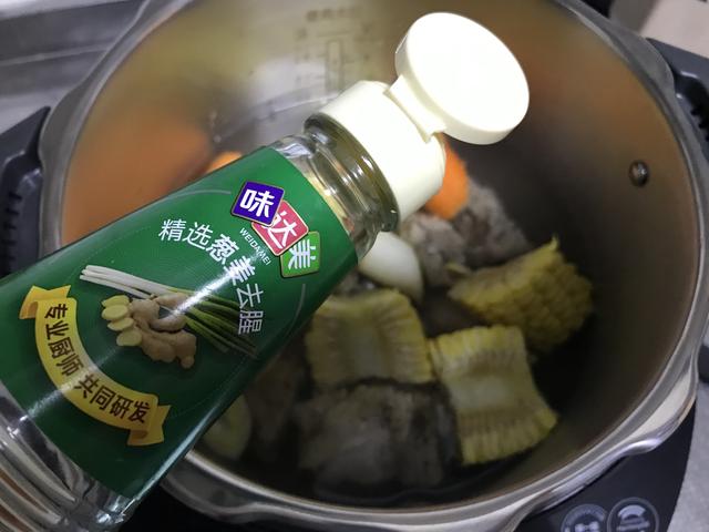 排骨怎么炖软烂可口，放料越多越难吃