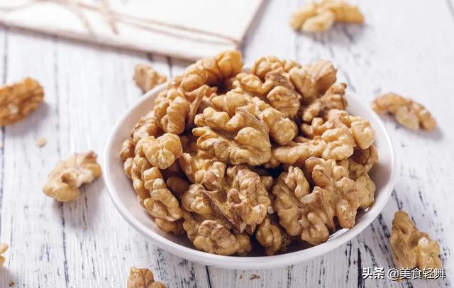 高铁上的食物有哪些，女人常吃这6种高铁