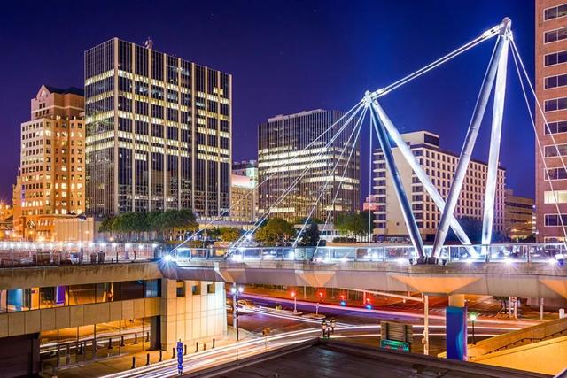 美国人均薪资水平，全美平均收入排行榜出炉