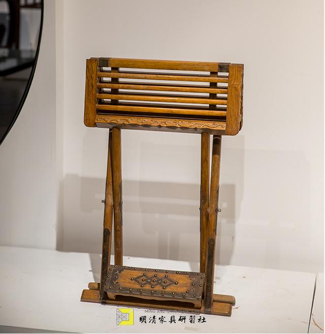 实木折叠椅结构尺寸图，一张收合万千遍的折叠椅