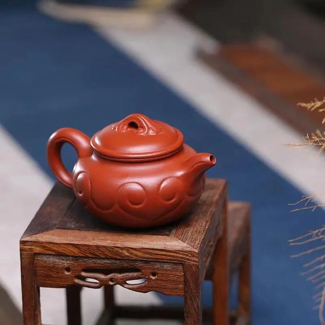 紫泥适合泡什么茶，紫砂壶不同泥料适合泡什么茶