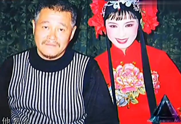 闫学晶赵本山同台，逼走搭档范伟、骂哭闫学晶