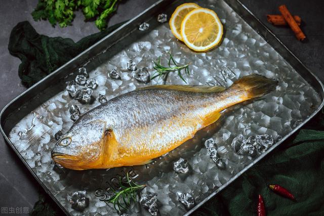 做鱼最简单的方法又好吃，这样做鱼才好吃