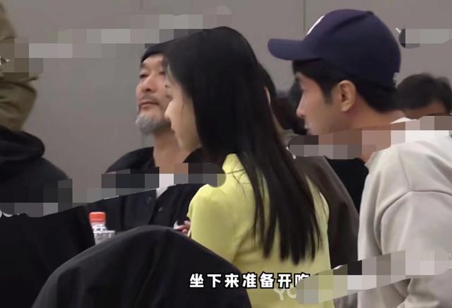 周一围赵薇撒狗粮集锦，周一围猛抽雪茄满脸通红