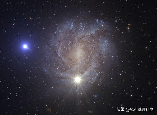 宇宙中最大的恒星，宇宙质量最大恒星前10名（宇宙中“最大”的恒星有哪些）