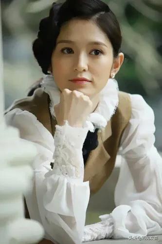 河北籍10大女明星，邓丽君赵丽颖甜美可爱