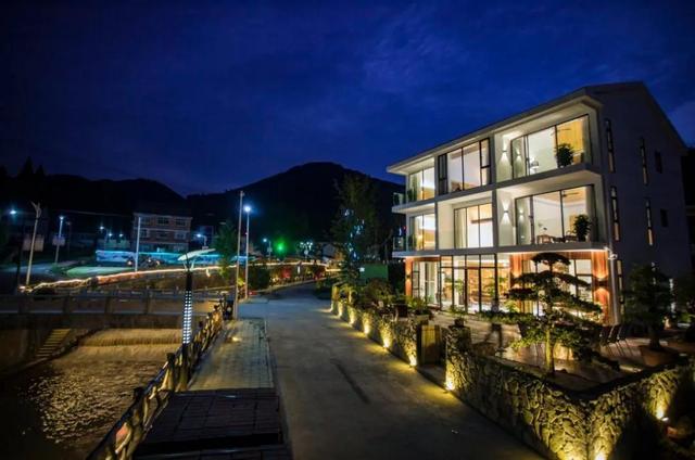 10大杭州赏秋特色民宿，想去杭州旅游的人要注意了