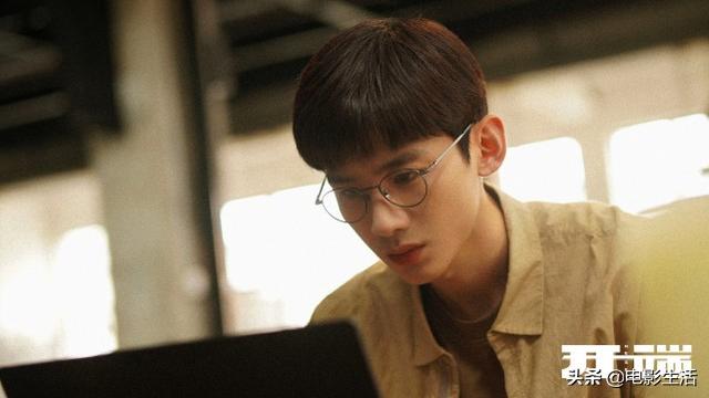 白敬亭怎么火的，白敬亭新剧为何能成为王炸（感觉白敬亭也没啥爆火作品啊）