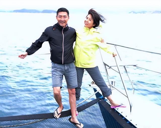 张子健前妻李婷个人资料，前妻李婷患癌去世