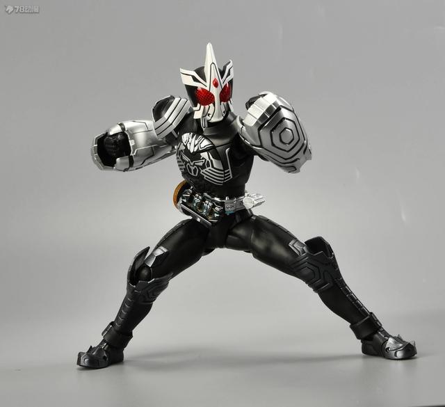 假面骑士shf，值得入手的万代假面骑士frs（78官测万代SHF）