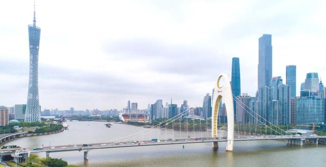 珠海人均gdp，广东珠海的人均gdp（2022年珠海GDP首次突破4000亿）