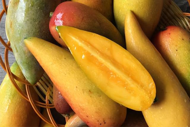 你知道芒果有哪些种类，常见15种芒果的区别及口感