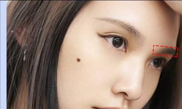 娃娃脸和瓜子脸的区别，为什么有的娃娃脸老了还显年轻