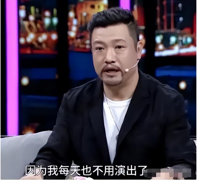 欢乐喜剧人贾冰近况，41岁演“财神爷”