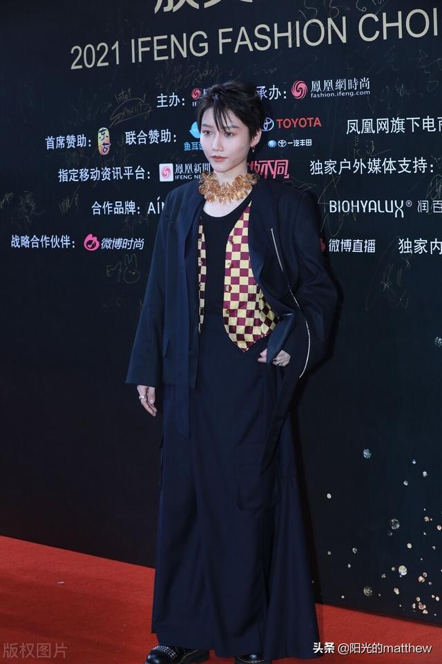 凤凰网时尚频道，从LVMH重启制表师品牌看尊达封神记