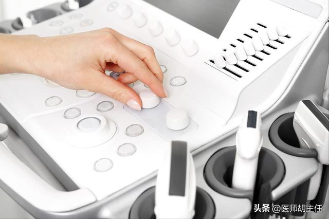 脂肪瘤怎么治疗最好的方法，正常人为什么会出现脂肪瘤