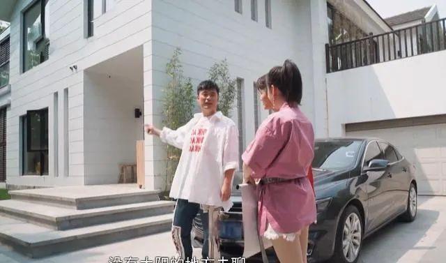 陈赫个人资料跑男成员，晒妻子小心翼翼