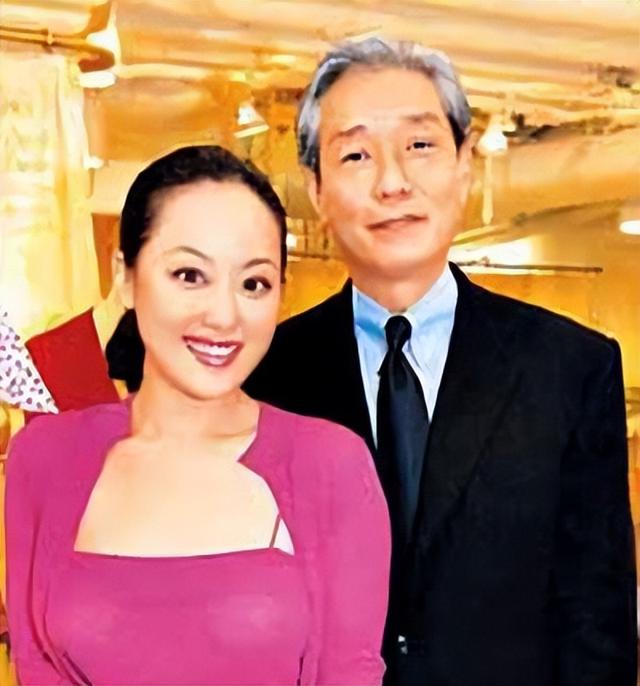 章小蕙年轻时的美貌，看了20岁的章小蕙超漂亮照片