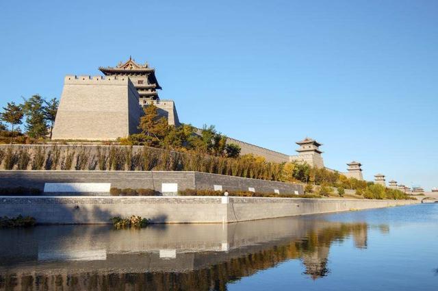 山西历史古城介绍，庭院深深中透着富华