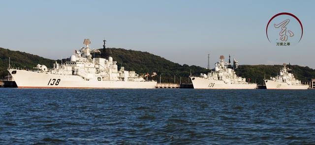 现代级驱逐舰改装，从主力到鸡肋再到重生（现代级驱逐舰魔改前后对比）