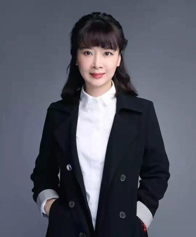 没有整过容的女明星，90年没整过容的女明星（“不老女神”现原形）