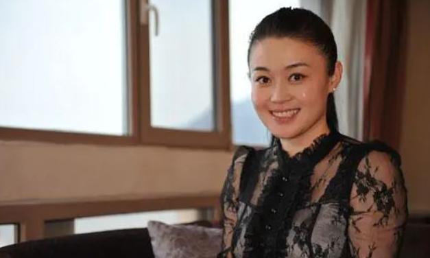 赵本山和关婷娜现在怎么样，我和赵本山是清白的