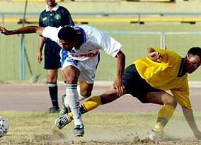 萨达姆的儿子乌代拿老百姓喂狮子，萨达姆长子乌代的魔幻人生