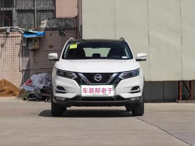 2022款日产逍客2.0l豪华版，逍客2022款2.0LCVT豪华版