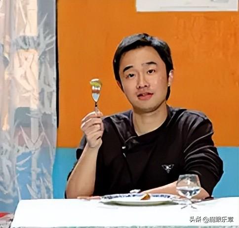 东方卫视主持人翻车事件详情，东方卫视被曝直播事故