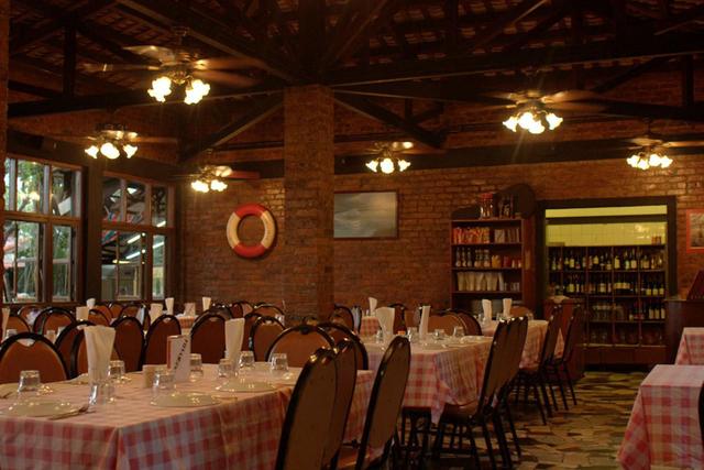 澳门最地道的港式茶餐厅，澳门的老式餐厅都是什么样的