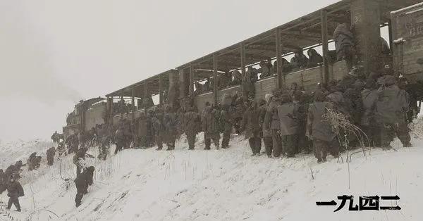 1942为什么不是一部灾难片，河南人的灾难片《1942》