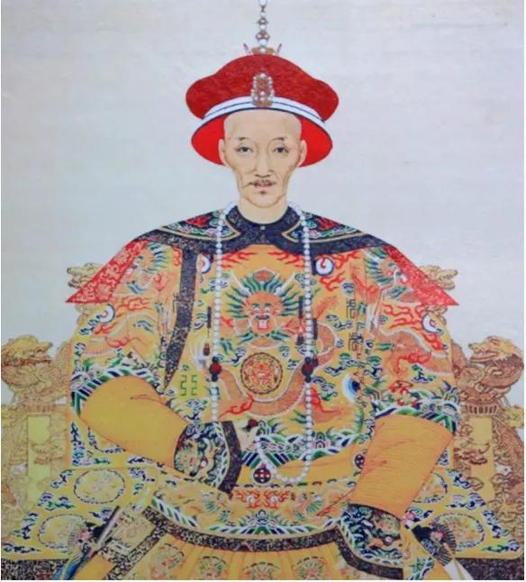 清朝十二帝的贡献，为何康熙被认为是最突出的