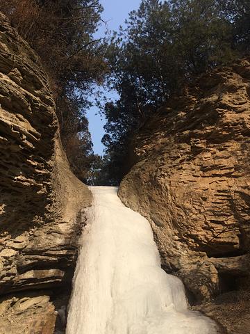 太原最冷的景点，冰瀑、冰柱、雪后村庄