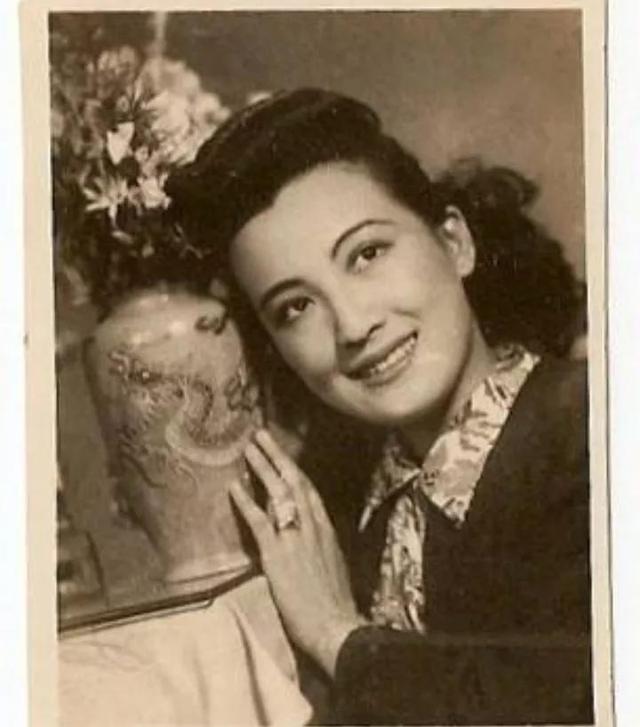 民国四大美女是哪四位，民国公认的4大美女（民国四大美女风华绝代）