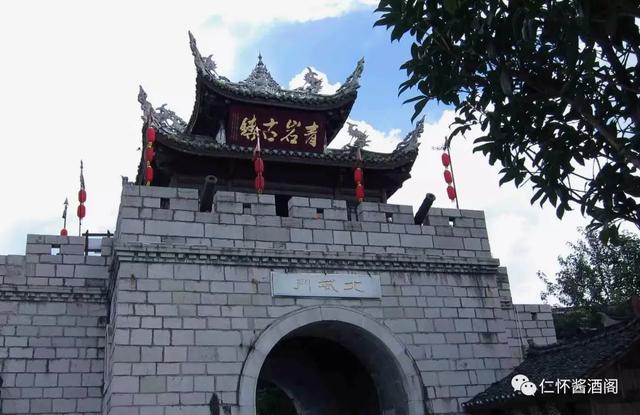安顺旅游景点推荐，安顺（看了贵州安顺这10个地方）