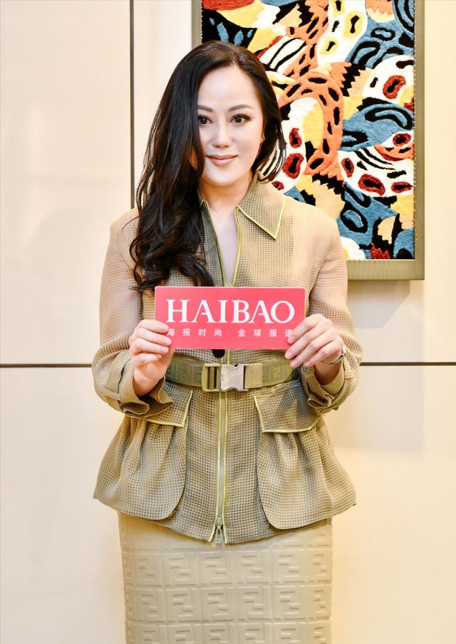 章小蕙年轻时的美貌，看了20岁的章小蕙超漂亮照片