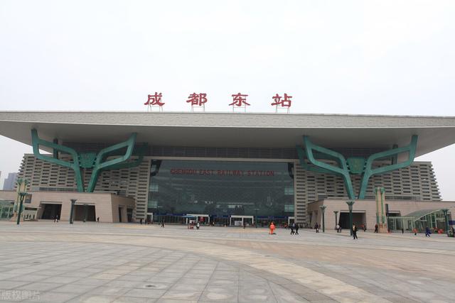 z188次列车，沈阳北站始发的列车（通辽、赤峰、大连方向余票充足）