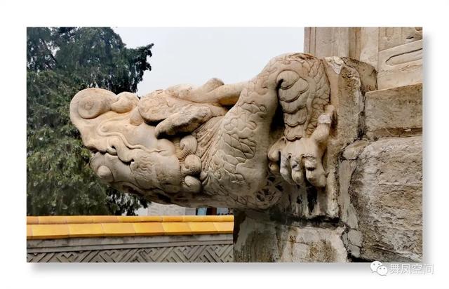 北海公园的白塔有什么来历，北海白塔