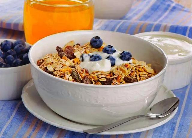 健身人员必备的增肌食物，健身10大增肌食物